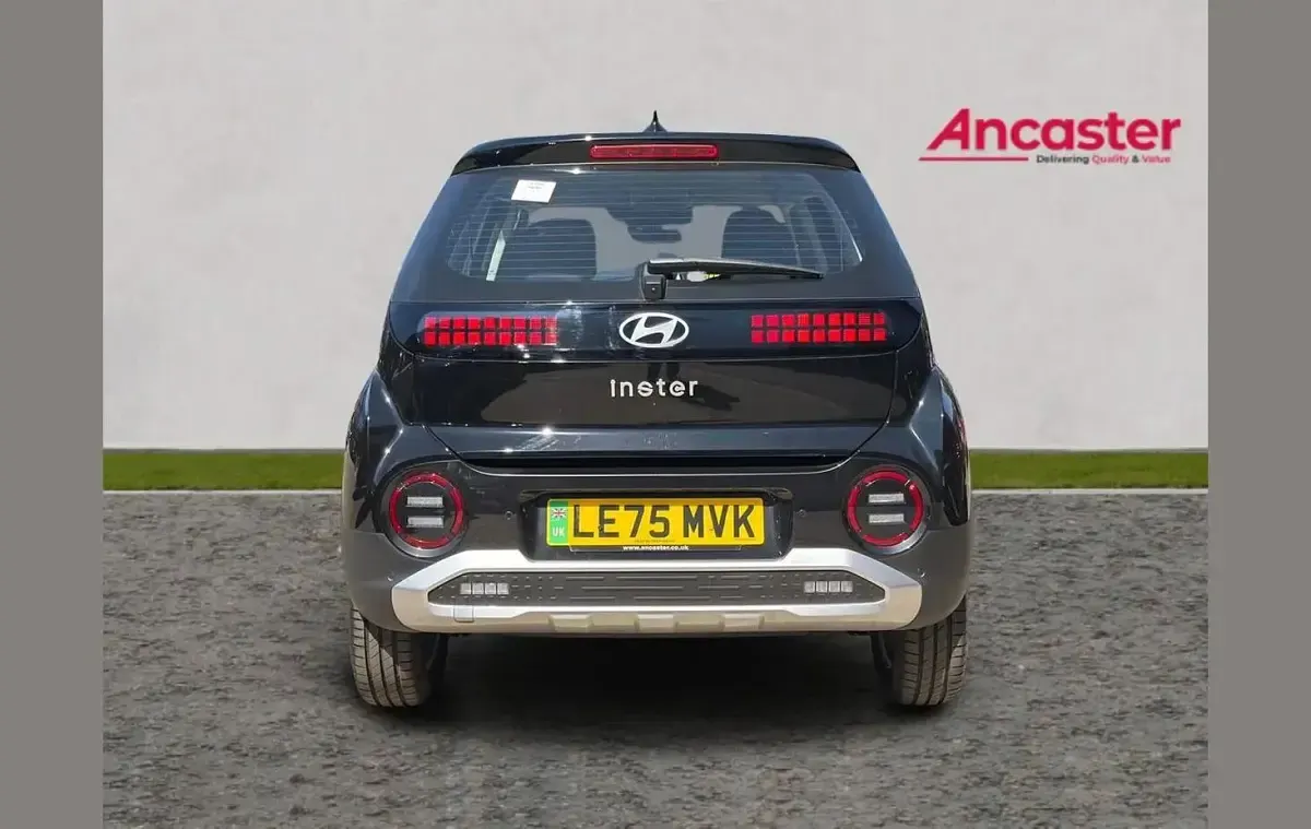 Used Hyundai Inster 71 kW (97 HP) 2026 Black Hatchback