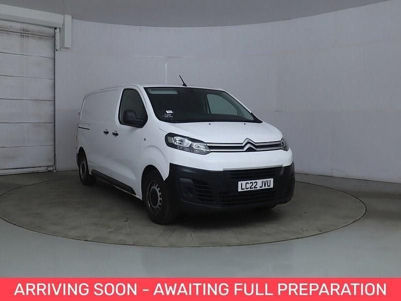 White Used 2022 Citroën Dispatch MPV | £10,250 (Good price) - Image 1/2