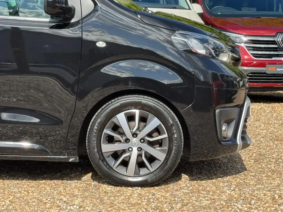 Used Toyota Proace Verso City 2017 Black Estate