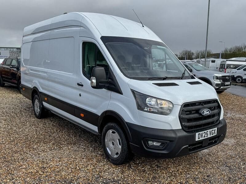 Used Ford Transit Trend 170 HP (125 kW) 2025 White Van