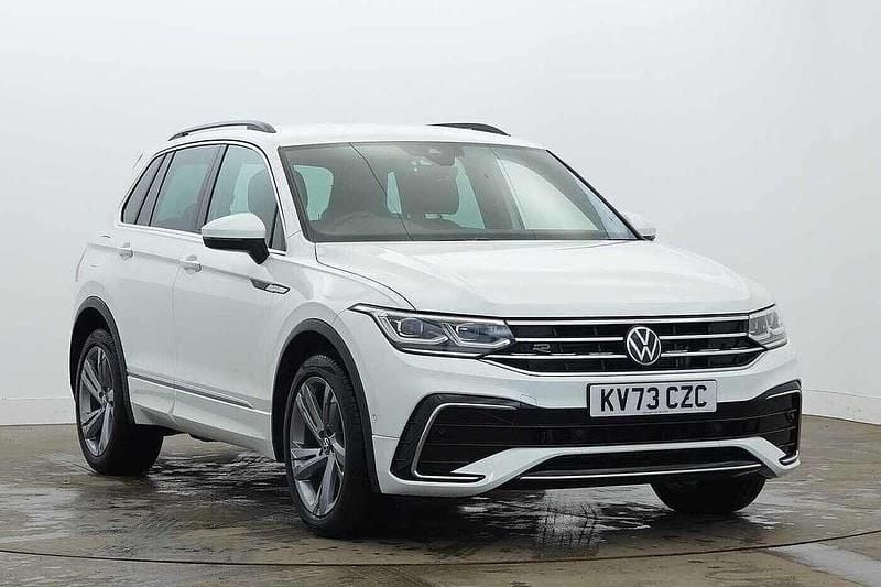 Pure white Used 2023 VW Tiguan R-line Edition SUV | £28,591 (Fair price) - Image 1/4