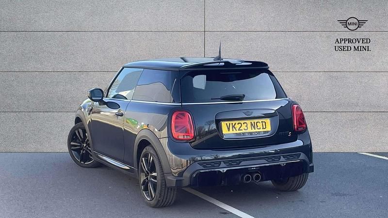 Used Mini Cooper S Hatch 176 HP (129 kW) 2023 Black Hatchback
