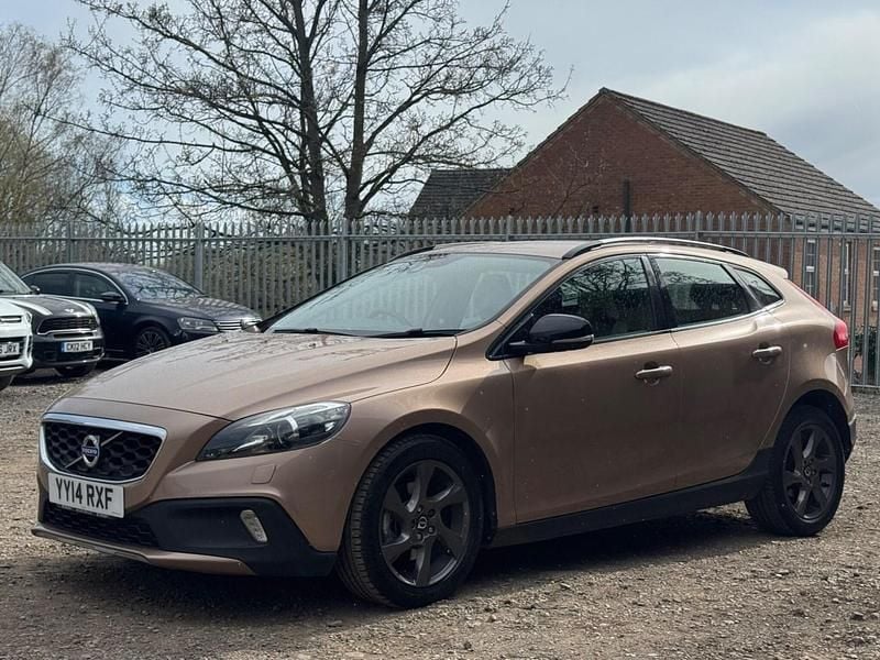 Usado Volvo V40 2014 Castanho Citadino