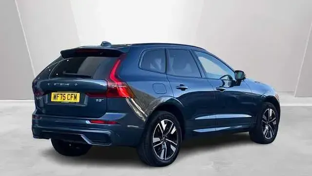 Used Volvo XC60 Plus 247 HP (181 kW) 2026 SUV
