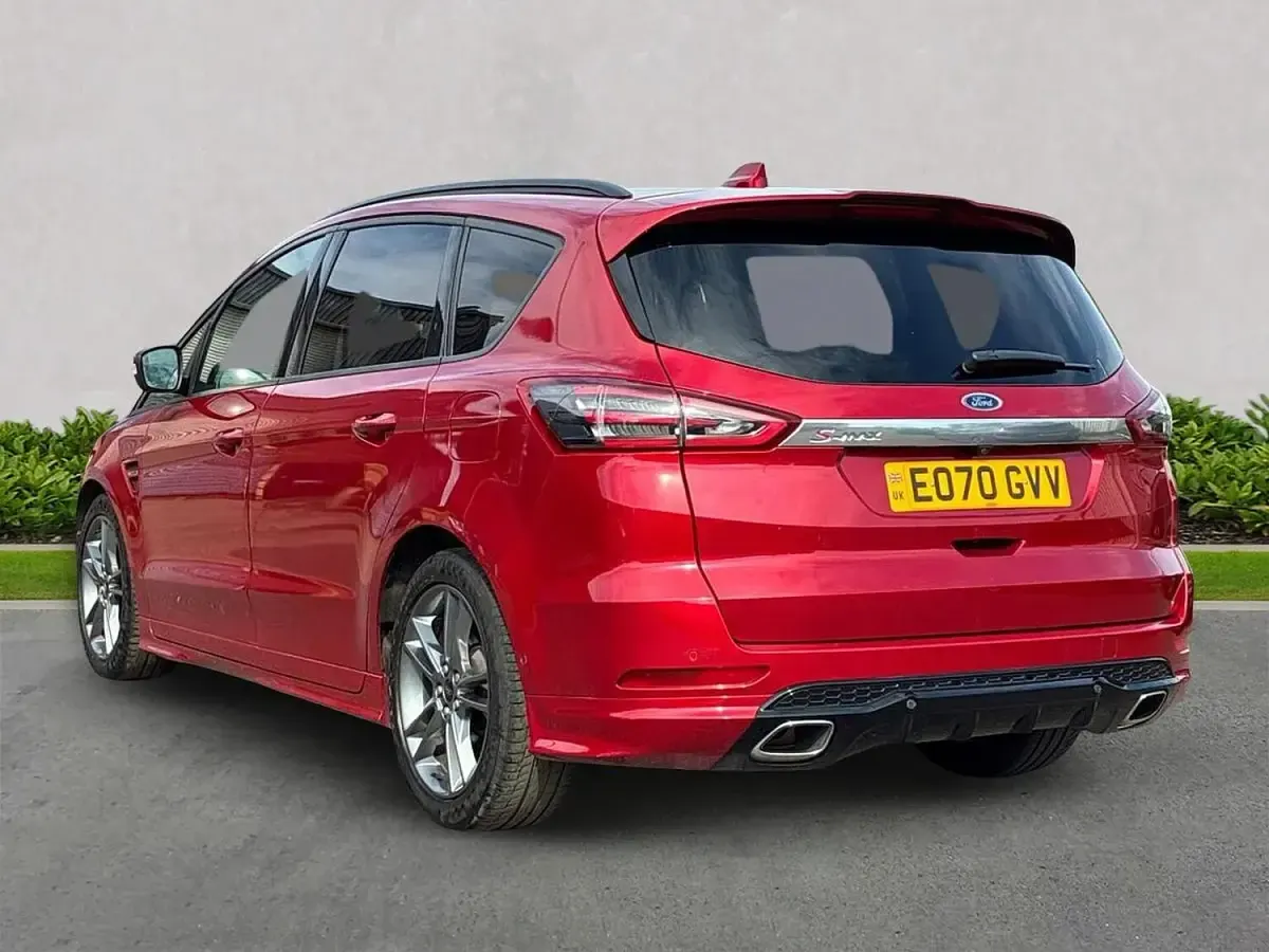 Used Ford S-MAX ST-Line 2020 Red MPV