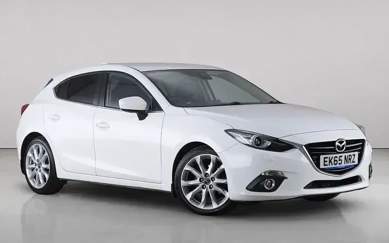 Used Mazda 3 Inclusive 120 HP (88 kW) 2015 Hatchback