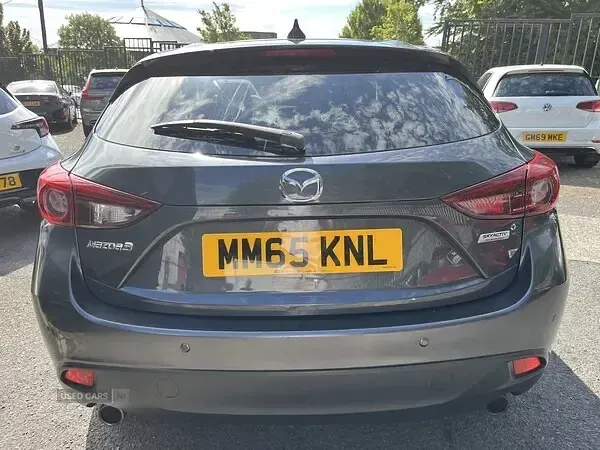 Used Mazda 3 118 HP (86 kW) 2015 Grey Hatchback