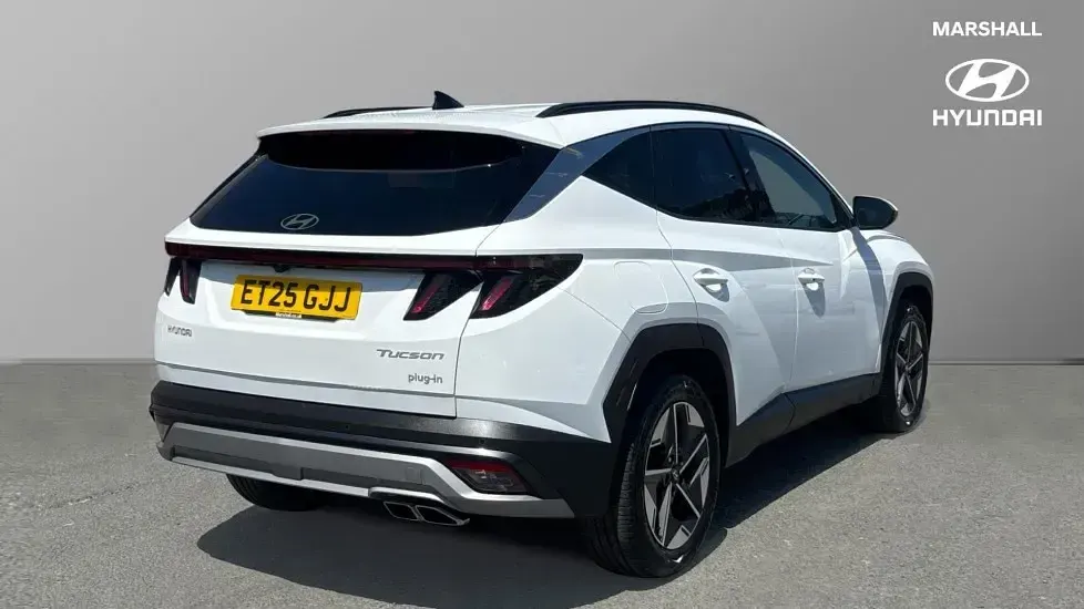 Used Hyundai Tucson Premium 252 HP (185 kW) 2025 White SUV