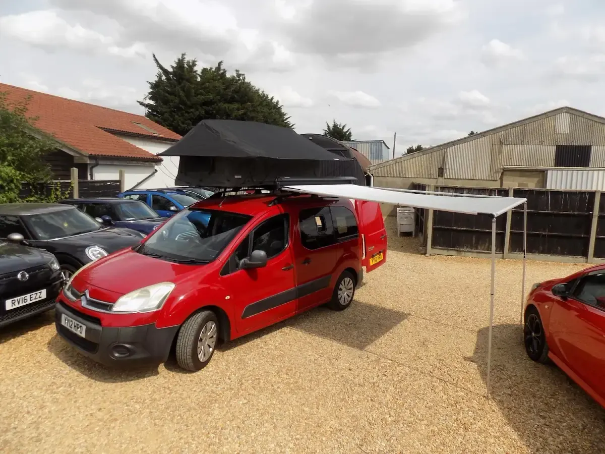 Used Citroën Berlingo 75 HP (55 kW) 2012 Red MPV