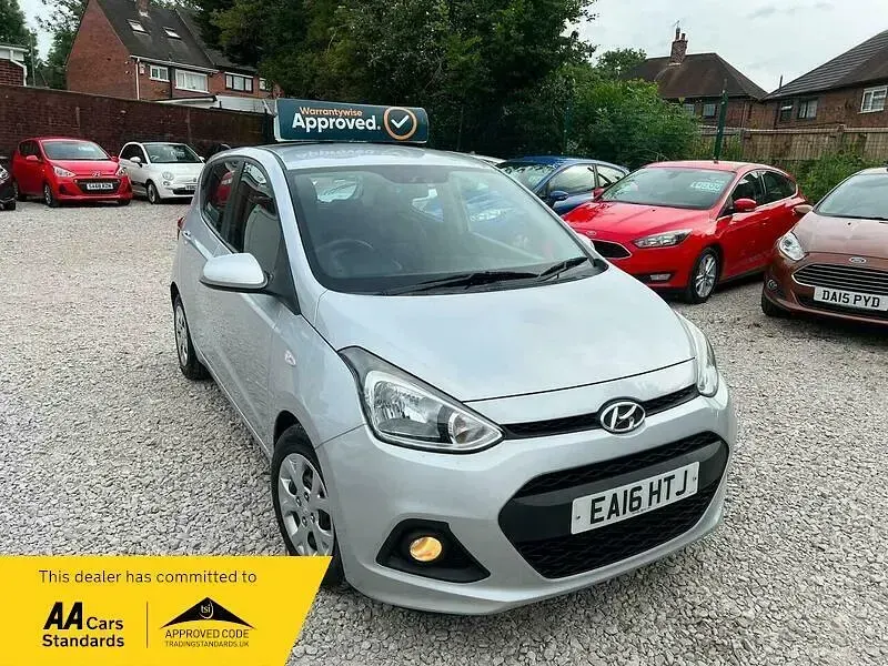 Used Hyundai i10 SE 2016 Silver Hatchback