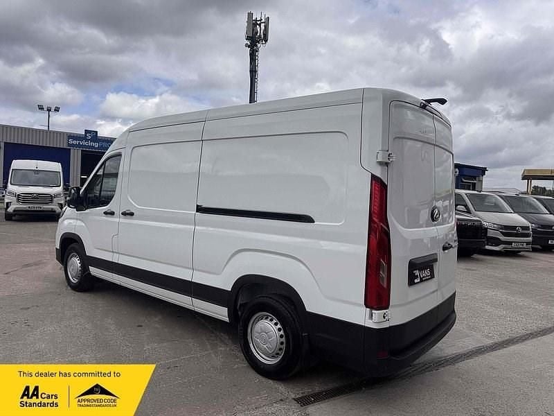 Used Maxus V90 150 HP (110 kW) 2025 White Van