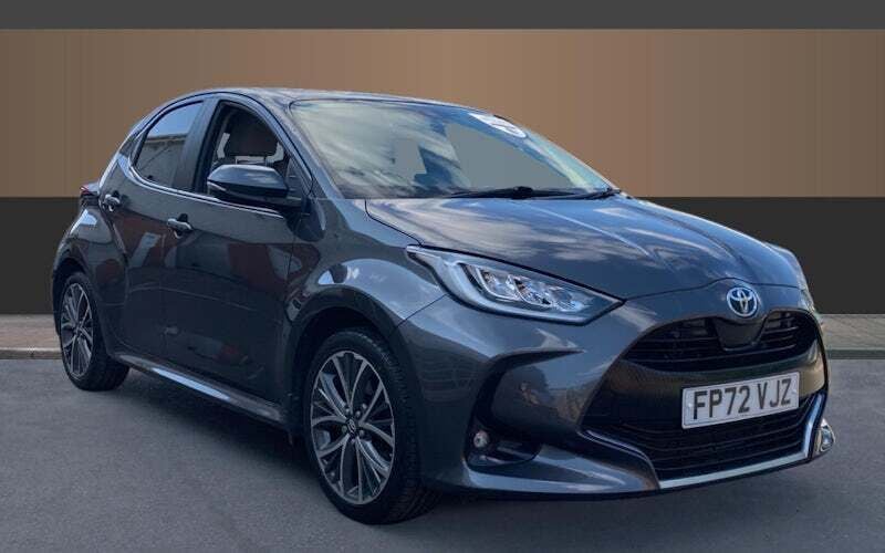 Used 2024 Toyota Yaris Hybrid Hatchback | £17,784 (Fair price) - Image 1/4
