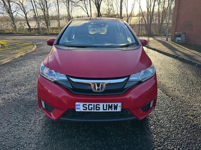 Used Honda Jazz SE 2016 Red Hatchback