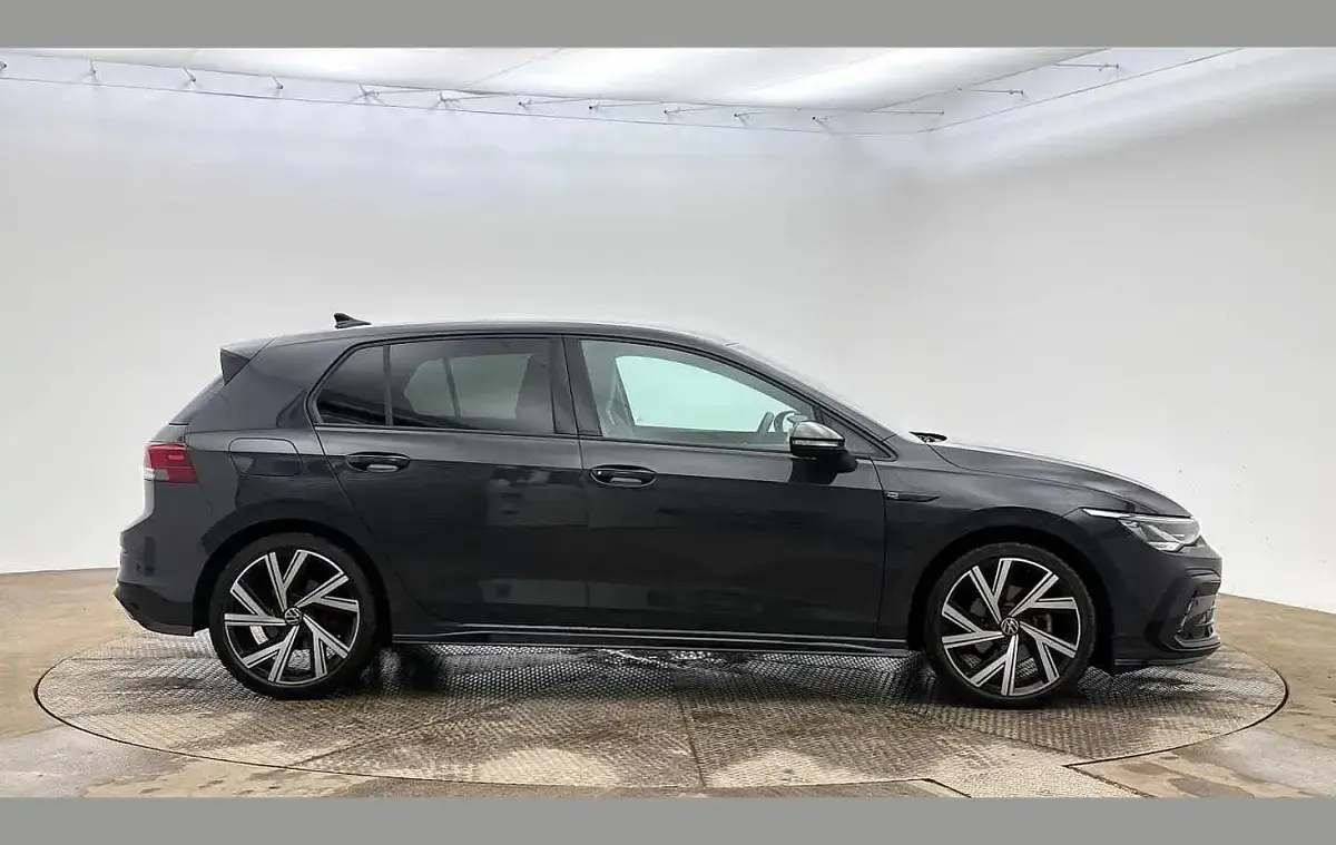 Used VW Golf VIII R-line 147 HP (108 kW) 2023 Grey Hatchback