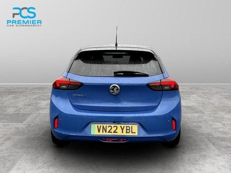Usado Vauxhall Corsa-e Elite 100 kW (136 HP) 2022 Azul Citadino