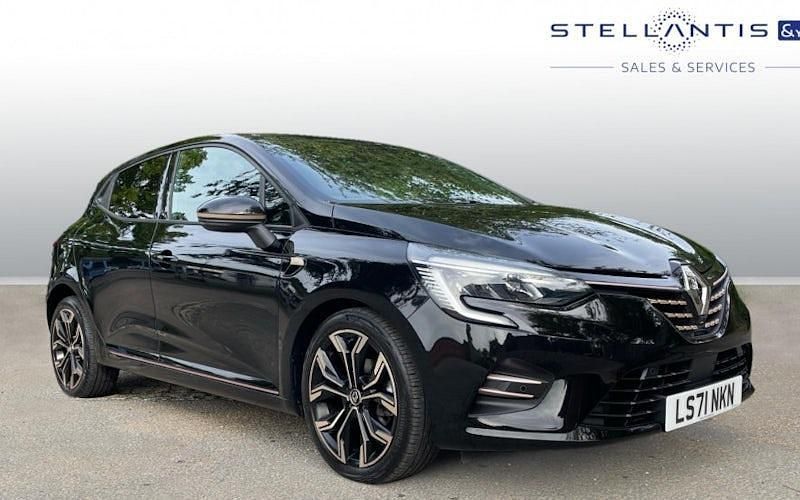 Used 2021 Renault Clio V SE Hatchback | £13,348 (Fair price) - Image 1/4