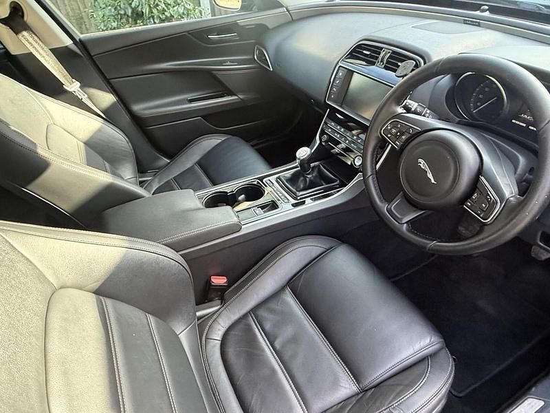 Used Jaguar XE Prestige 2015 Green Sedan