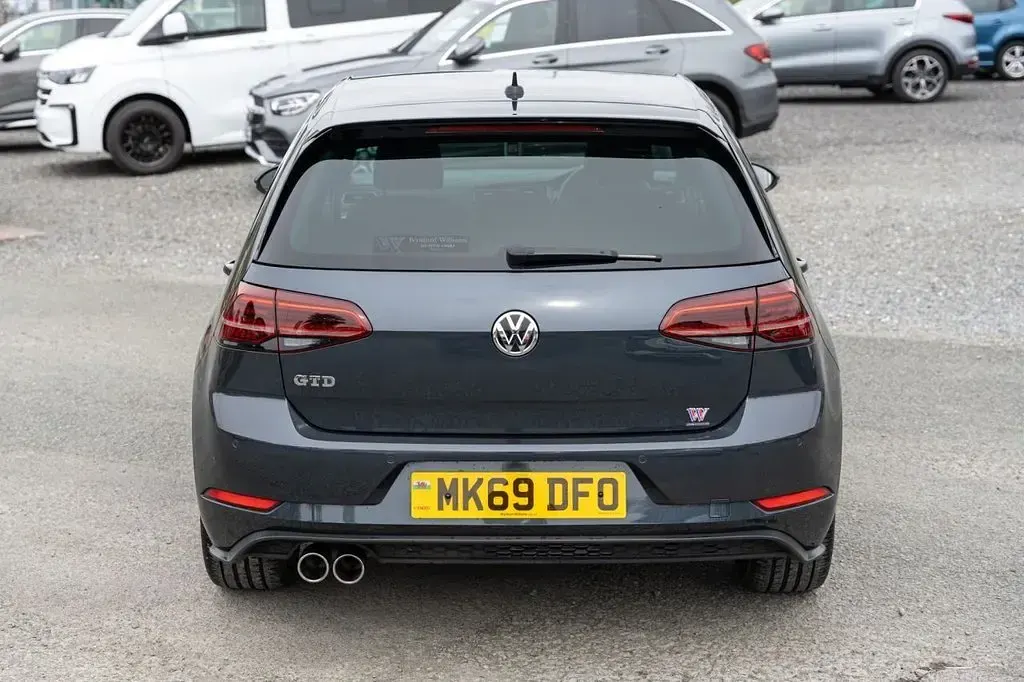 Used VW Golf VII GTD 184 HP (135 kW) 2019 Blue Hatchback