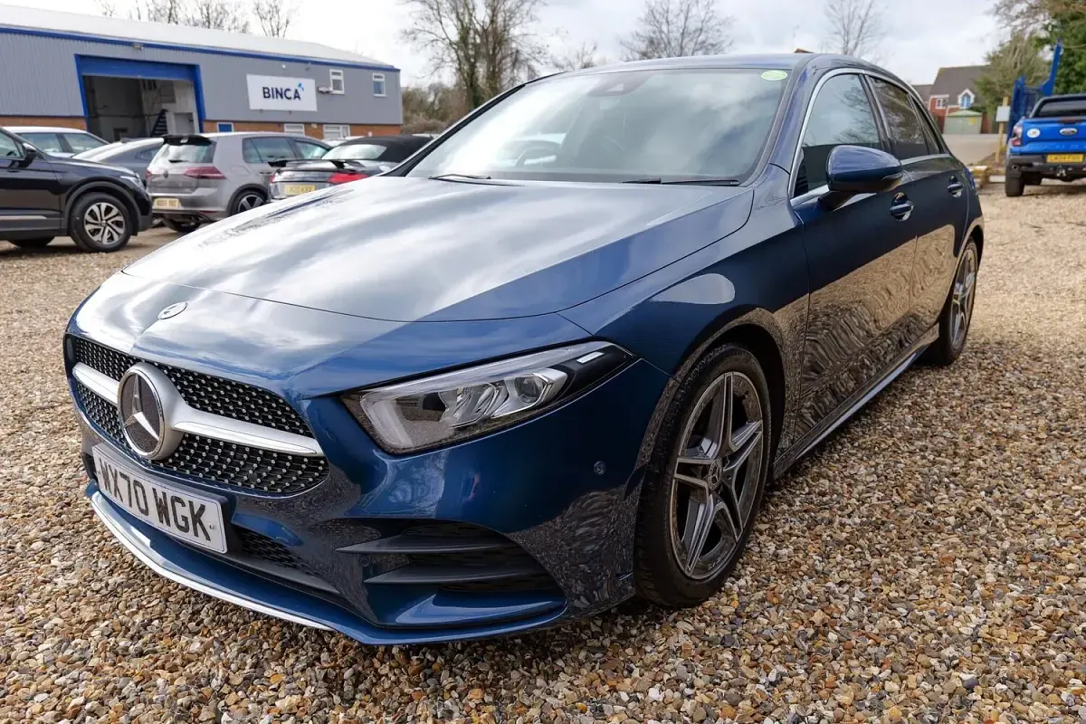 Used Mercedes A200 Executive 163 HP (119 kW) 2020 Blue Hatchback