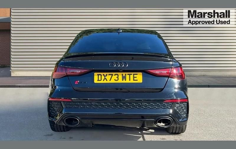 Usado Audi RS3 Comfort 400 HP (294 kW) 2024 Preto Sedan
