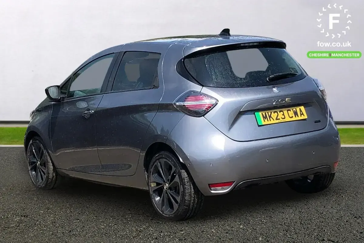 Used Renault Zoe Iconic 100 kW (136 HP) 2023 Grey Hatchback