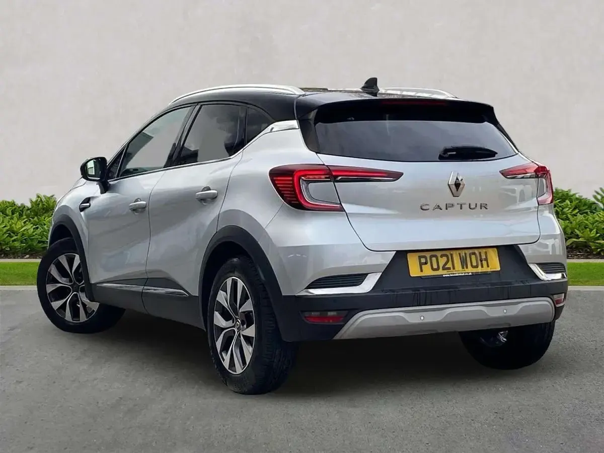 Used Renault Captur Version S 100 HP (73 kW) 2021 Grey  SUV