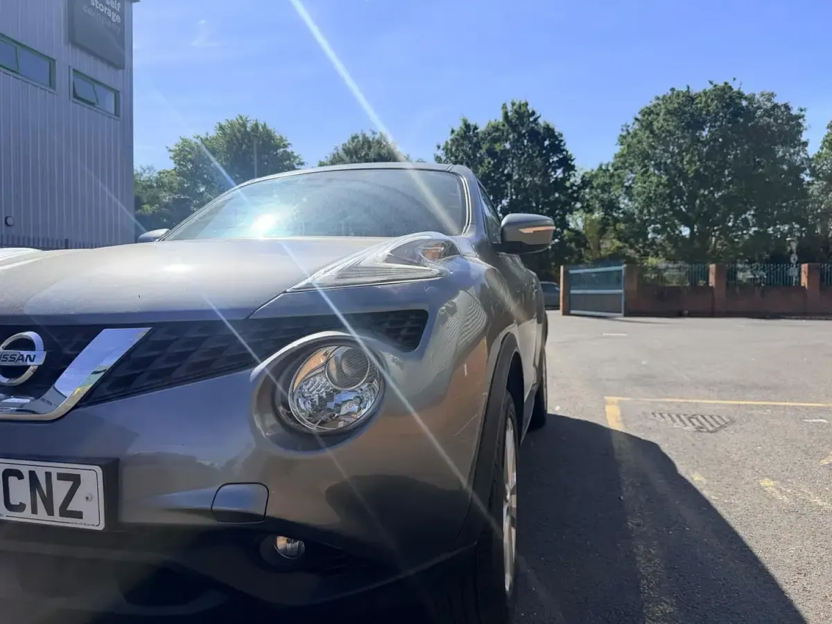 Used Nissan Juke Acenta Premium 117 HP (86 kW) 2015 Grey SUV