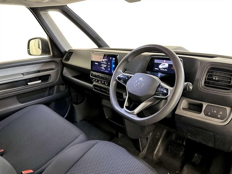 Usado VW ID. Buzz Pro 150 kW (204 HP) 2023 Branco Monovolume
