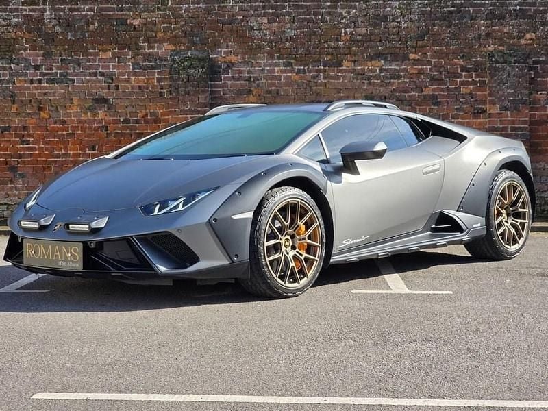 Used Lamborghini Huracán 610 HP (448 kW) 2024 Grey Coupe