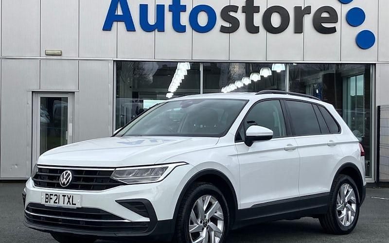 Usado VW Tiguan Life 150 HP (110 kW) 2023 SUV