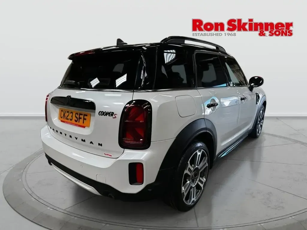 Used Mini Cooper S Countryman Exclusive 2023 White SUV