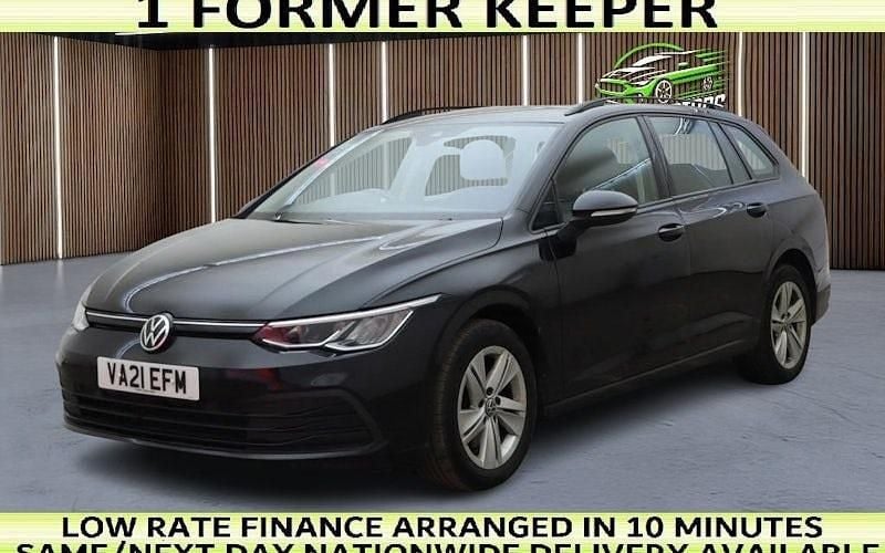 Used VW Golf VIII Life 116 HP (85 kW) 2023 Estate