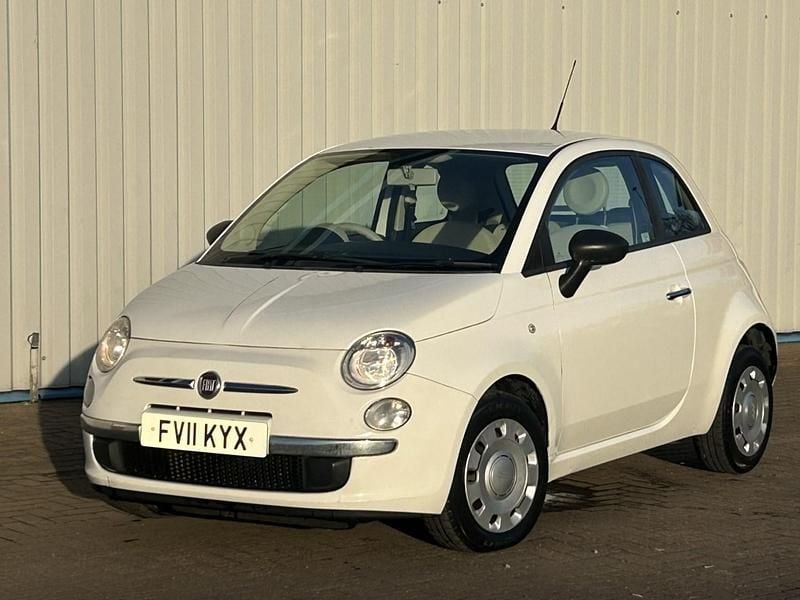 Used Fiat 500 Pop 69 HP (50 kW) 2011 White Hatchback