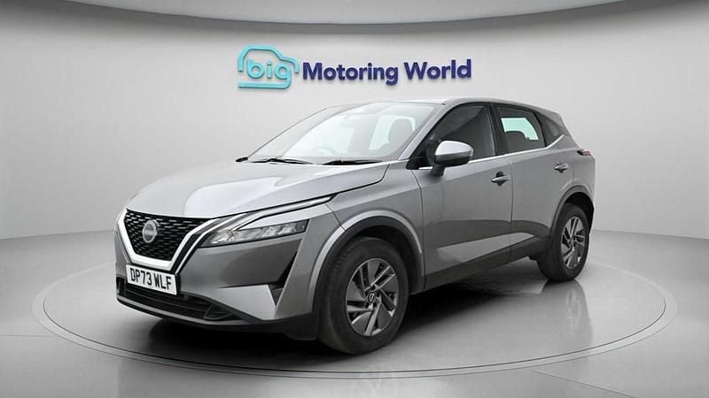 Used Nissan Qashqai Acenta Premium 140 HP (102 kW) 2024 Grey SUV