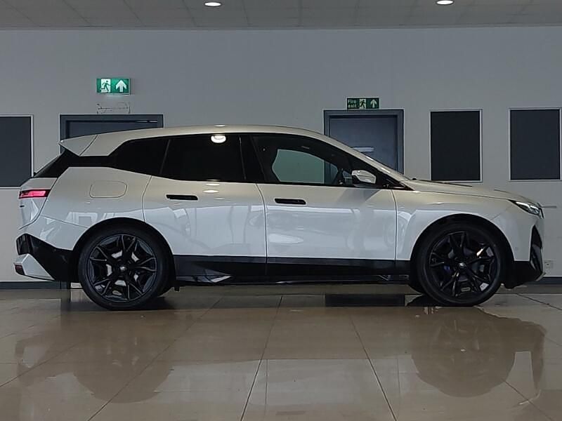 Used BMW iX M Sport 239 kW (326 HP) 2022 Mineral white SUV