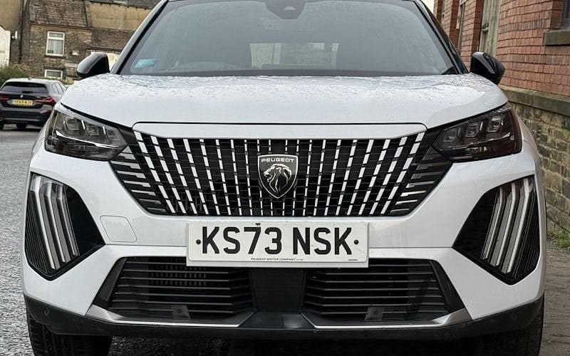 Used Peugeot 2008 GTi 131 HP (96 kW) 2023 White SUV