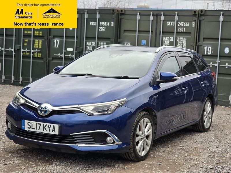 Used Toyota Auris Hybrid 2017 Blue Estate
