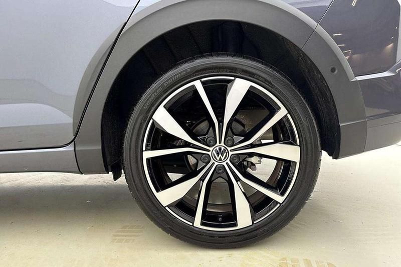 Used VW Taigo R-line 150 HP (110 kW) 2025 Grey SUV