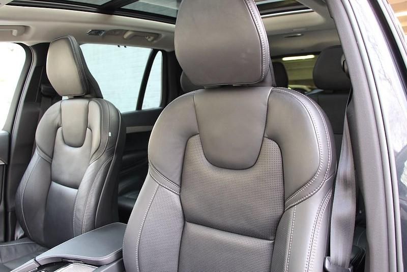 Used Volvo XC90 Inscription 2022 Grey SUV