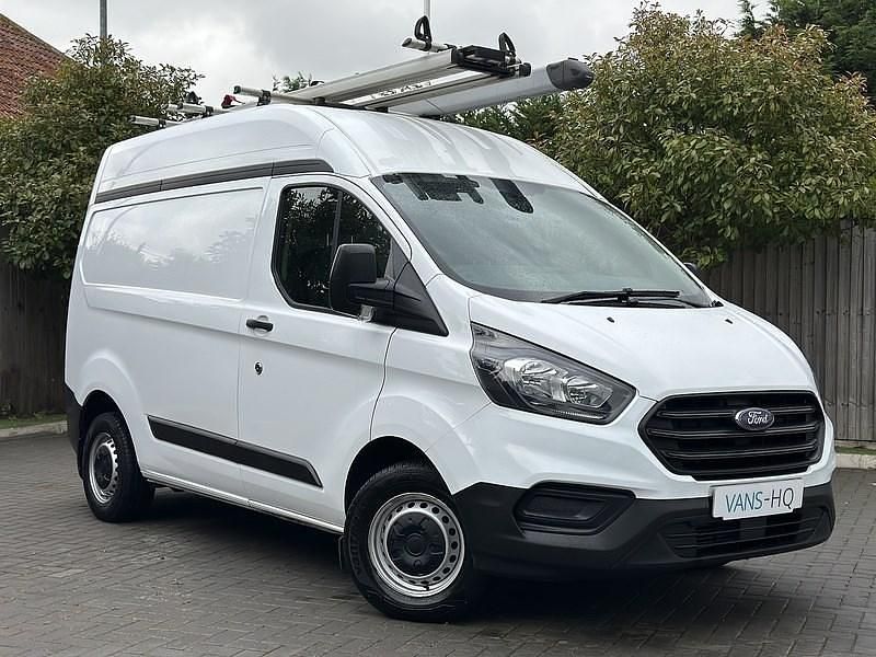Frozen white (solid paint) Used 2021 Ford Transit Custom | £13,995 (Good price) - Image 1/1