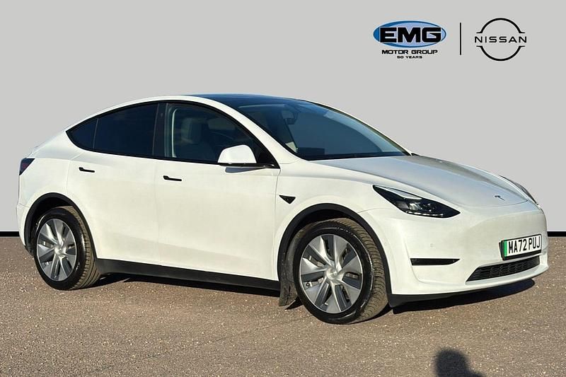 White Used 2022 Tesla Model Y Long Range AWD SUV | £22,395 (Fair price) - Image 1/3
