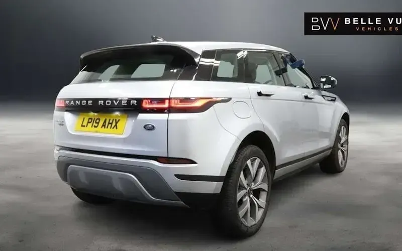 Used Land Rover Range Rover evoque HSE 182 HP (133 kW) 2019 Silver SUV