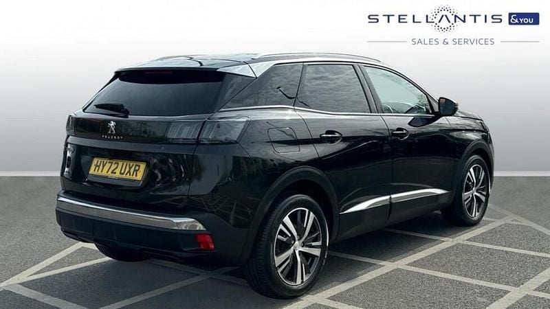 Second-hand Peugeot 3008 Allure+ 131 CP (96 kW) 2022 Negru SUV