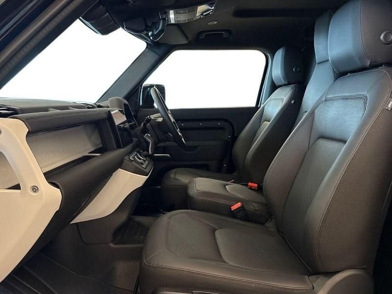 Used Land Rover Defender S 249 HP (183 kW) 2025 Black SUV