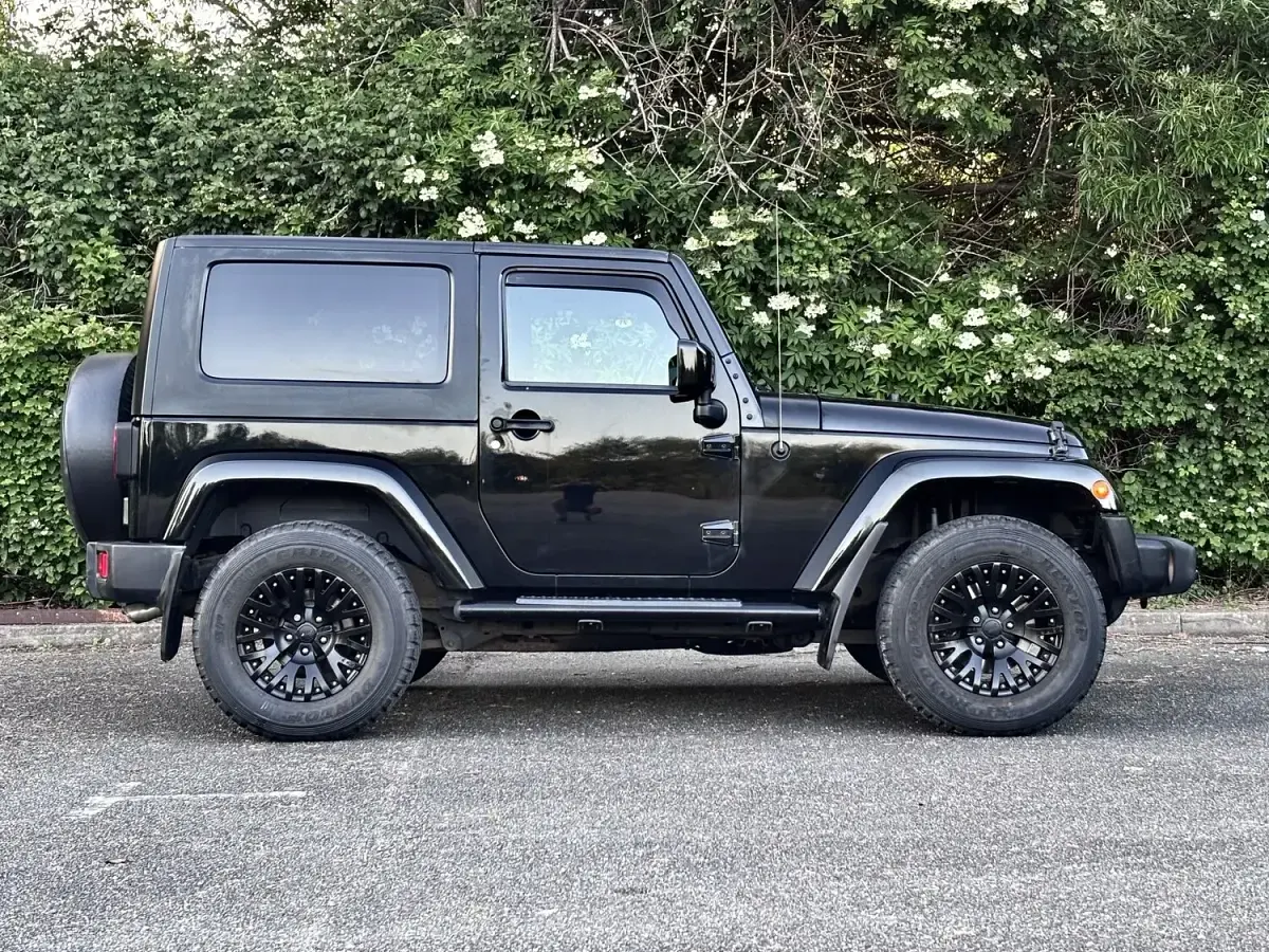 Used Jeep Wrangler 2010 Black SUV