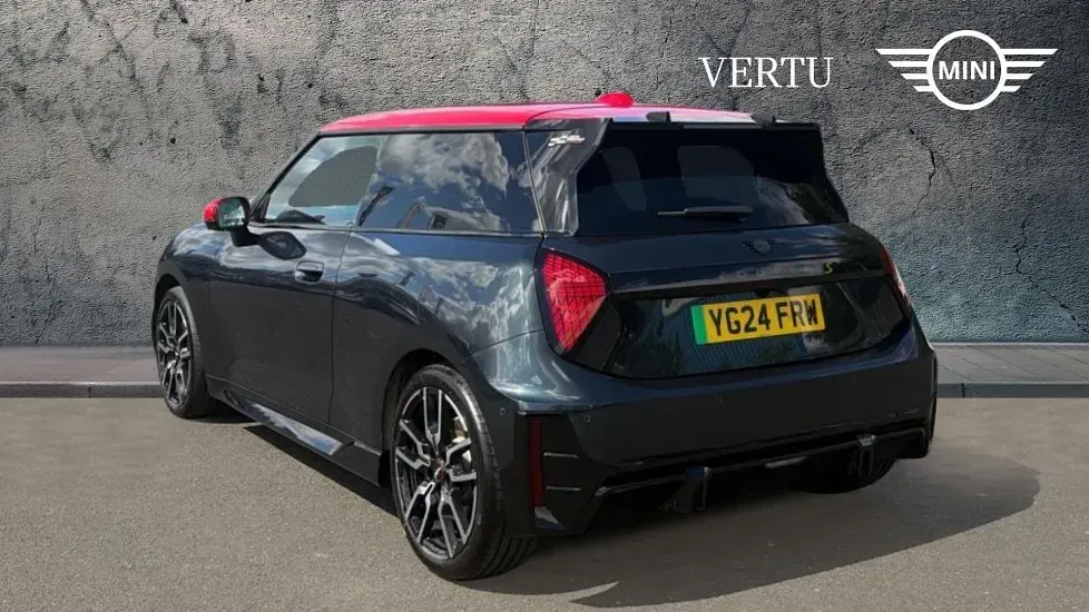 Used Mini Cooper SE Hatch 158 kW (215 HP) 2024 Grey Hatchback