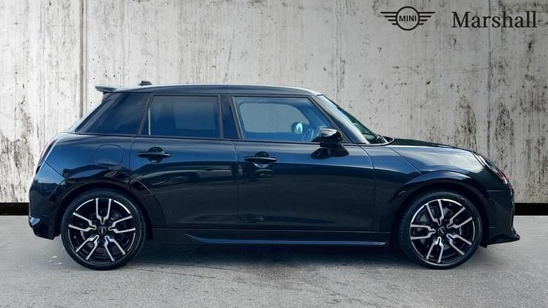 Used Mini Cooper Hatch 113 kW (154 HP) 2025 Grey Hatchback