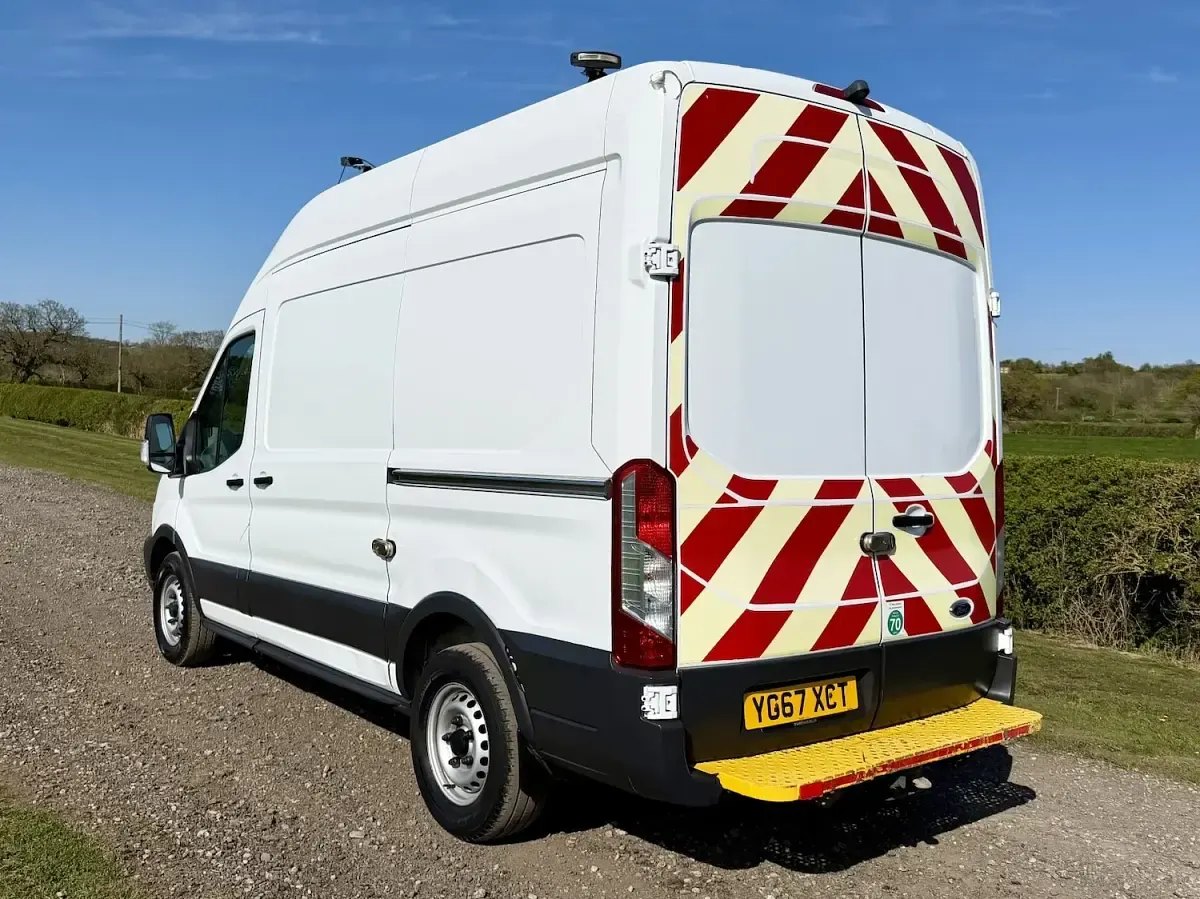 Used Ford Transit 130 HP (95 kW) 2017 White Van
