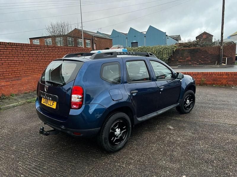 Used Dacia Duster 2018 Blue Hatchback