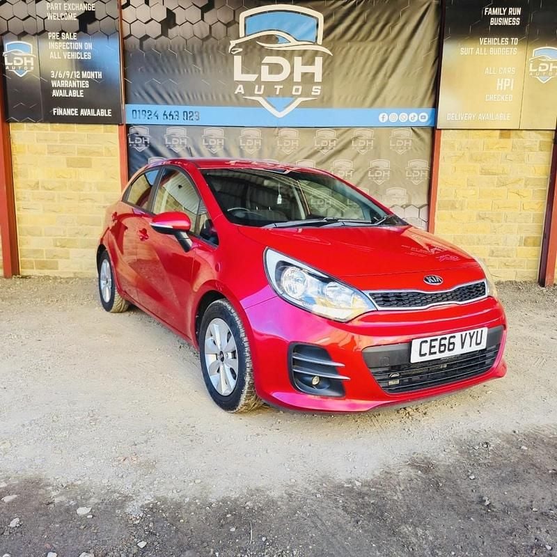 Red Used 2016 Kia Rio Hatchback | £5,795 (Fair price) - Image 1/4